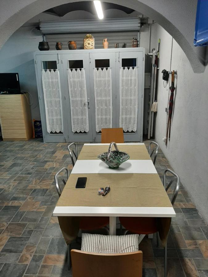 Estudi Suite Desvern Sant Just Desvern Exterior photo